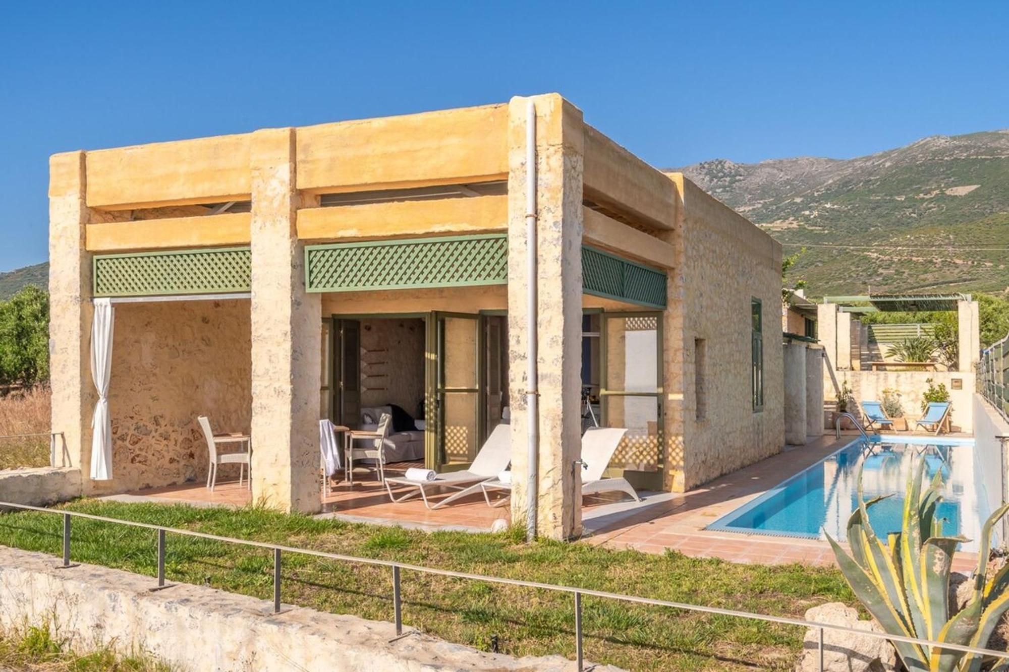 Villa Mediterranea, With Heated Pool Livadia  Екстериор снимка