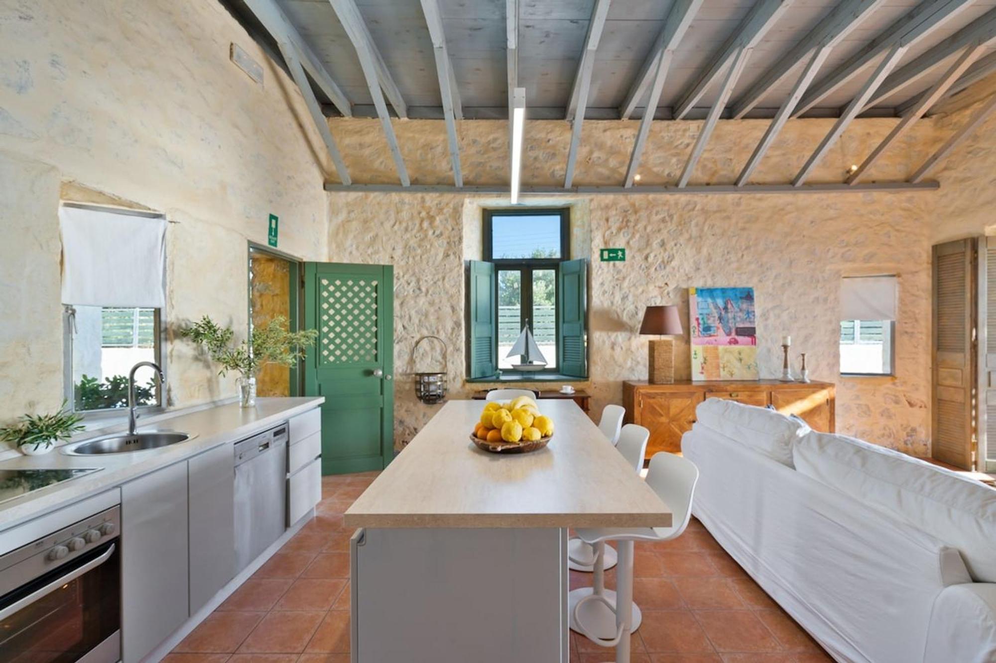 Villa Mediterranea, With Heated Pool Livadia  Екстериор снимка